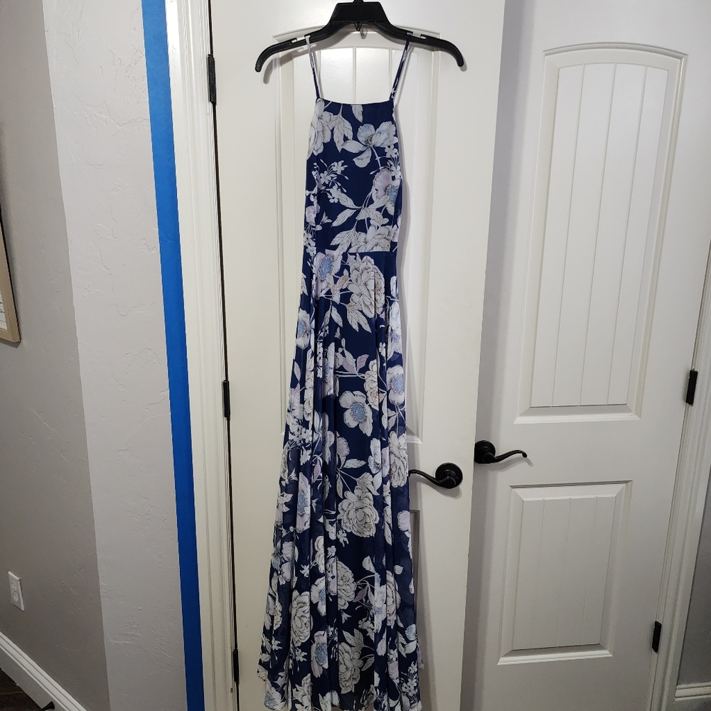 Meghan LA blue floral flowy maxi dress